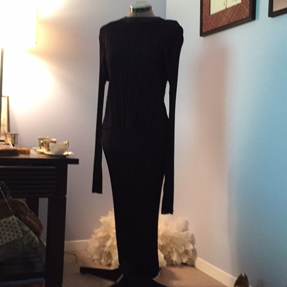 Zara navy blue 2 piece knit skirt and matching top